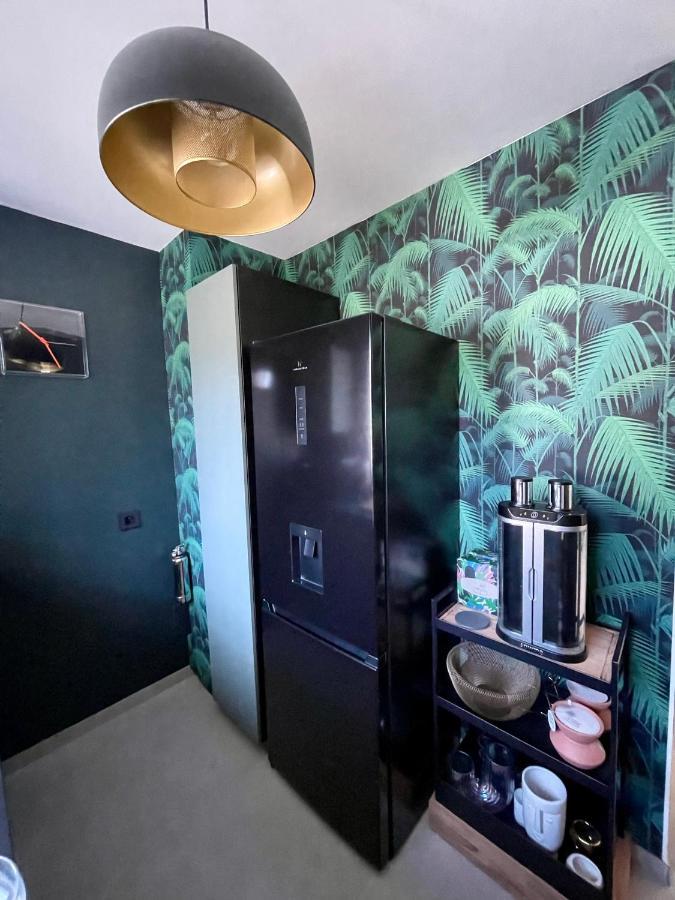 Appartement De Caractere Avec Jacuzzi Fréjus 외부 사진
